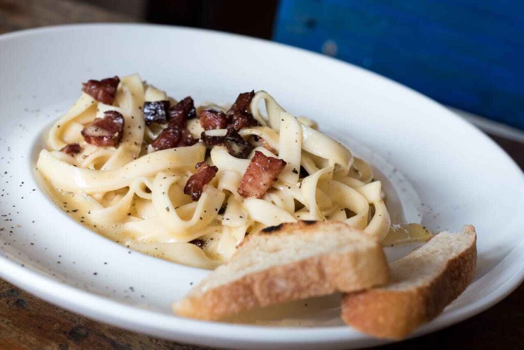 What to Serve with Pasta Carbonara